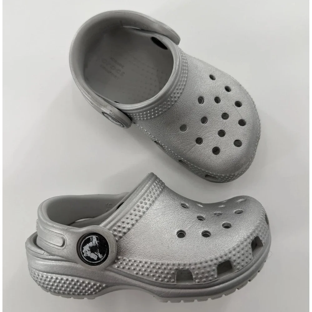 Crocs Toddler C6 Silver Metallic Classic Clog Slip-on Shoes Beach Pool Play Camp